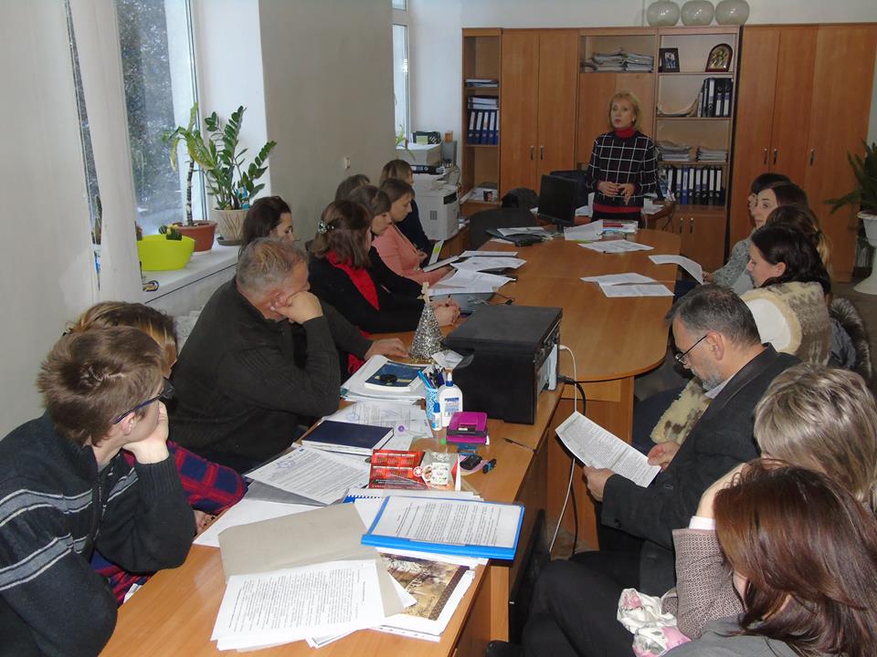У Брошнів-Осадській ОТГ відбувся підсумковий круглий стіл з обговорення стратегії розвитку громади, яку було створено у супроводі Асоціації міст України.  UA: КАРПАТИ